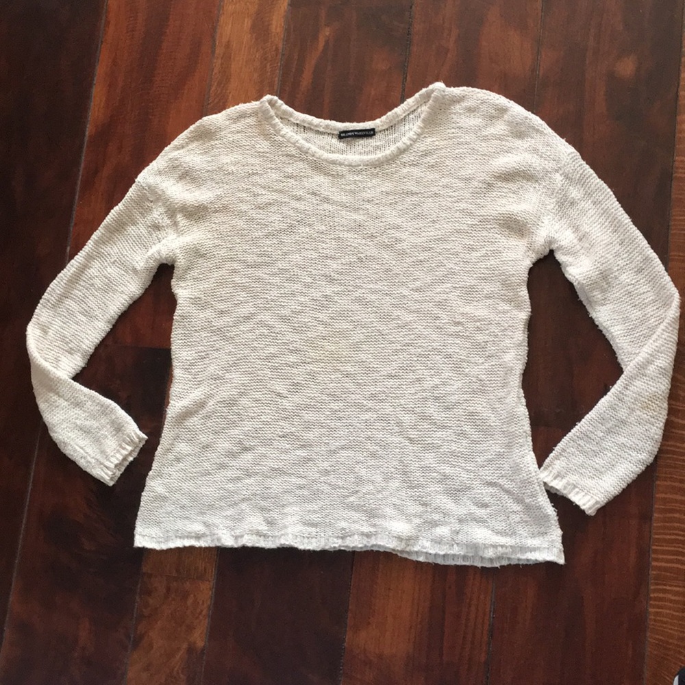 Brandy Melville fuzzy knitted cotton sweater - Picture 2 of 8